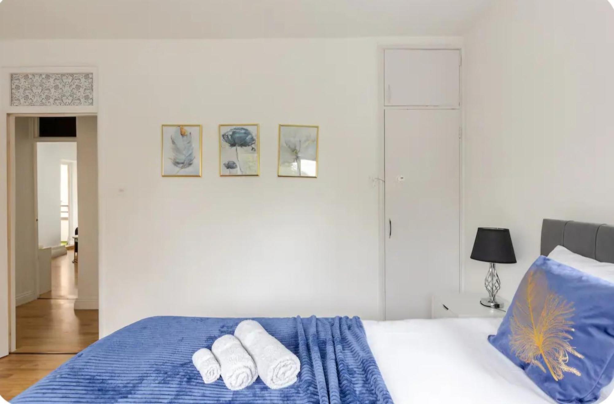 Spacious Two Bedroom Apartment In Battersea, Free Parking London Exterior foto